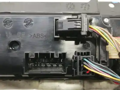 Peça sobressalente para automóvel em segunda mão comando de sofagem (chauffage / ar condicionado)  por bmw x5 (e70) xdrive30d referências oem iam 921997201u 6131920821801 502388 900252410012 20831250 11419110de 920821801 