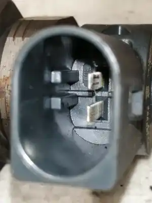 Second-hand car spare part injector for seat leon st (5f8) reference oem iam references 04l130277aj 0445110477 