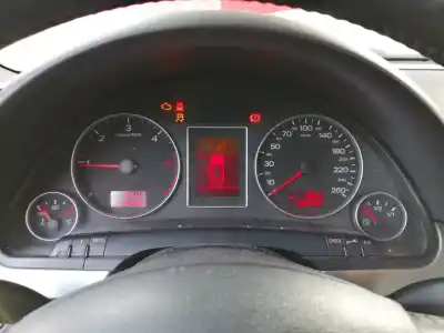 Second-hand car spare part dashboard for audi a4 avant (8e) 2.0 tdi oem iam references 8e0920900r  0263626065