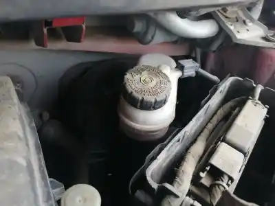 Tweedehands auto-onderdeel rempomp voor renault twingo authentique oem iam-referenties 