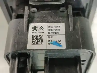 Автозапчасти б/у выключатель левого переднего окна за citroen c3 selection ссылки oem iam 96637530xt 28232429 529076433