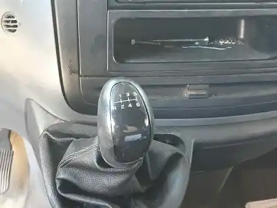 Tweedehands auto-onderdeel versnellingshendel knop voor mercedes-benz vito (w639) basic, combi 111 cdi largo (639.603) oem iam-referenties   