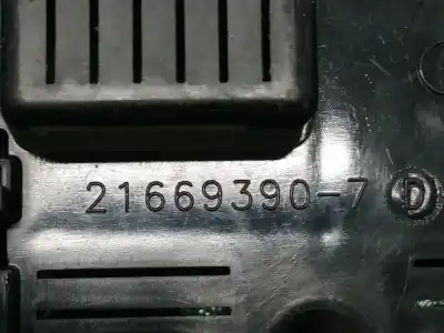 Second-hand car spare part fuse box unit for renault clio iii authentique oem iam references 8200652285a  216693907 00924980 281181253c bcml2cr