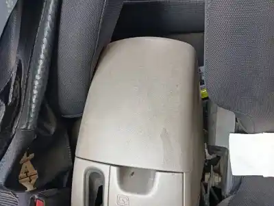 Автозапчасти б/у центральный подлокотник за mitsubishi l 200 (ka0/kb0) cabina doble invite 4x4 ссылки oem iam mn179797 mn173078 mn179220 c8dd432m 