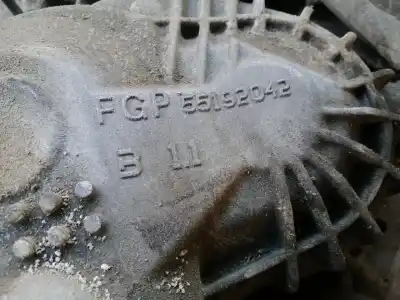 Pezzo di ricambio per auto di seconda mano riduttore per fiat croma (194_) 1.9 d multijet (194axc1b 194axc12) riferimenti oem iam 55560195 55223419 fgp 55192042 6 velocidades
