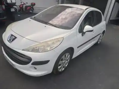 Pezzo di ricambio per auto di seconda mano Riduttore per PEUGEOT 207 XT Pack Riferimenti OEM IAM 20DP27  5 VELOCIDADES