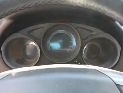 Peça sobressalente para automóvel em segunda mão quadrante por citroen c4 lim. business referências oem iam 9801592780 a2c8221 526739 a2c82218200 a2c80528400 