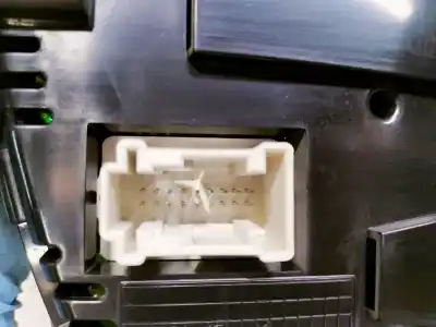 Peça sobressalente para automóvel em segunda mão quadrante por citroen c4 lim. business referências oem iam 9801592780 a2c8221 526739 a2c82218200 a2c80528400 