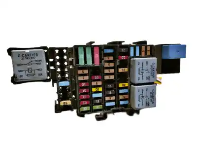 Second-hand car spare part fuse box unit for dacia duster ambiance 4x2 oem iam references 8200351489 8200830500 