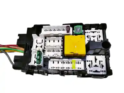 Second-hand car spare part fuse box unit for citroen c4 lim. business oem iam references 18014931  