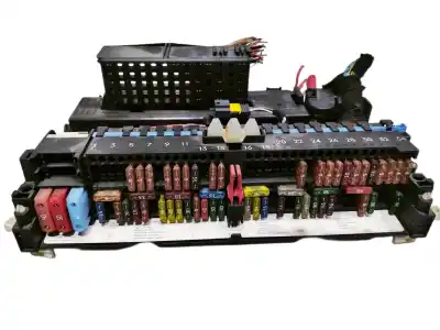 Second-hand car spare part fuse box unit for bmw x3 (e83) 3.0d oem iam references 8364542 61356902269 