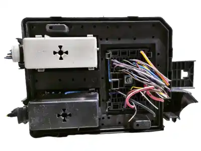 Second-hand car spare part fuse box unit for opel corsa e business oem iam references 39068005 30959l 