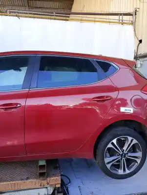 İkinci el araba yedek parçası arka sol kapi için kia ceed drive oem iam referansları   