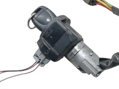 Автозапчастина б/у стартер для renault clio ii fase ii (b/cb0) 1.5 dci diesel посилання на oem iam 7701471098  