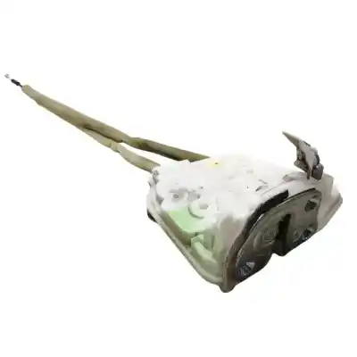 Second-hand car spare part rear right door lock for mazda 2 (de_, dh_) 1.3 (de3fs) oem iam references g03g09r1