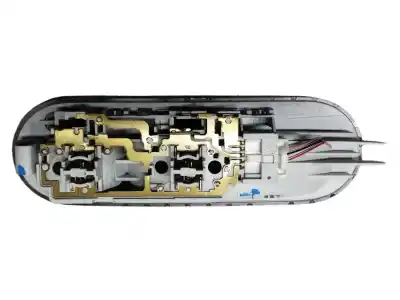 Second-hand car spare part interior light for dacia sandero stepway oem iam references 8200073231  