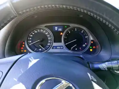 Автозапчастина б/у панель інструментів для lexus is200 (ds2/is2) 220d посилання на oem iam 8380053672 2574405761 