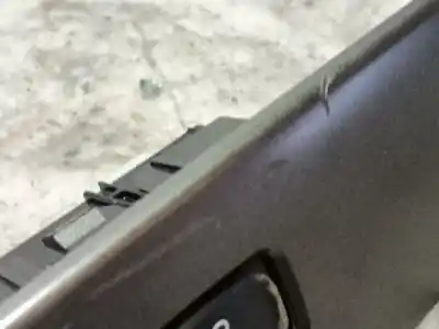 Peça sobressalente para automóvel em segunda mão botão / interruptor elevador vidro traseiro esquerdo por lexus is200 (ds2/is2) 220d referências oem iam 8403053020  515287ts5302