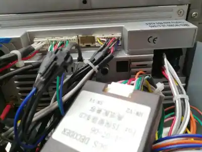 Автозапчастина б/у аудіо система / радіо cd для lexus is200 (ds2/is2) 220d посилання на oem iam 8612053400 fxmg9107zt04 