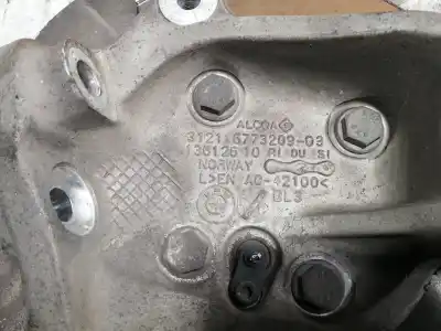 Peça sobressalente para automóvel em segunda mão manga de eixo dianteira esquerda por bmw serie 1 berlina (e81/e87) 118d referências oem iam 31216793923 31216793923 31216773209