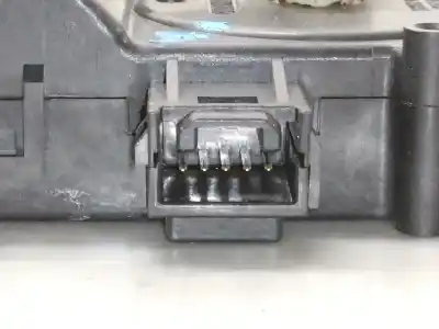 Tweedehands auto-onderdeel airconditioning luikjes openingsmotor voor toyota avensis berlina (t25) 1.8 sol sedán oem iam-referenties 0637008680  8f3541