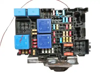Second-hand car spare part fuse box unit for renault captur ii evolution oem iam references   243805499r