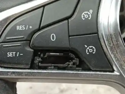 Peça sobressalente para automóvel em segunda mão volante por renault captur ii evolution referências oem iam 484002607r  484002607r