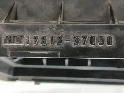 Автозапчастина б/у витратомір повітря для toyota prius (_w3_) 1.8 hybrid (zvw3_) посилання на oem iam 222042b010 1974005310 1781237030