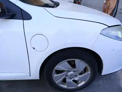 Автозапчасти б/у переднее правое крыло за renault fluence (l3) desde 11/2009 fluence z.e. dynamique ссылки oem iam   