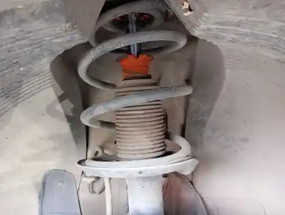 Second-hand car spare part front right shock absorber for bmw x3 (e83) xdrive 20 d oem iam references 31313453522  2121345352201