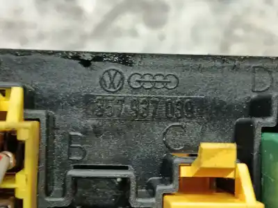 Pièce détachée automobile d'occasion boîtes à fusibles pour volkswagen golf iii (1h1) 2.0 références oem iam 357937039  