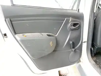 Автозапчастина б/у обкітка задніх лівіх дверей для dacia duster ambiance 4x2 посилання на oem iam 829a18893r 829a10155r g03829a10155r