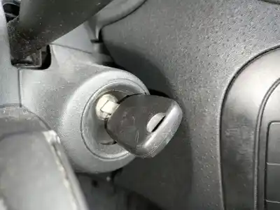 Pezzo di ricambio per auto di seconda mano interruttore di avviamento per citroen c2 furio riferimenti oem iam 4162ea  n0502073