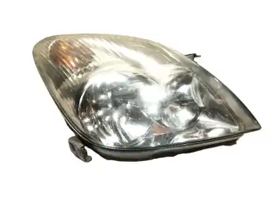 Peça sobressalente para automóvel em segunda mão farol / farolim direito por toyota corolla verso (_e12_) 2.0 d-4d (cde120_) referências oem iam 8113013260