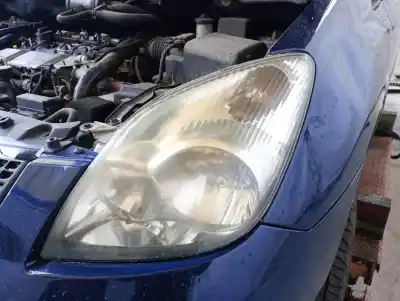 Second-hand car spare part left headlight for toyota corolla verso (_e12_) 2.0 d-4d (cde120_) oem iam references 8117013260  