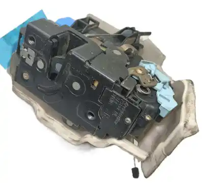 Peça sobressalente para automóvel em segunda mão fechadura da porta dianteira direita por volkswagen golf v (1k1) 2.0 tdi 16v referências oem iam 3d1837016ac