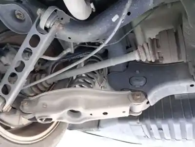 Peça sobressalente para automóvel em segunda mão transmissão traseira direita por bmw 1 (e87) 120 d referências oem iam 33217533446  7533446ai02