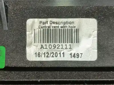 Автозапчастина б/у аераційна решіта для citroen c3 selection посилання на oem iam 9685748677 a1092111 a1010075