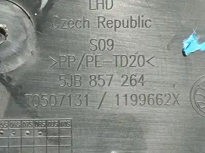 Автозапчастина б/у бардачок для skoda rapid spaceback (nh1) 1.6 tdi посилання на oem iam 5jb857097e9b9  5jb857097e