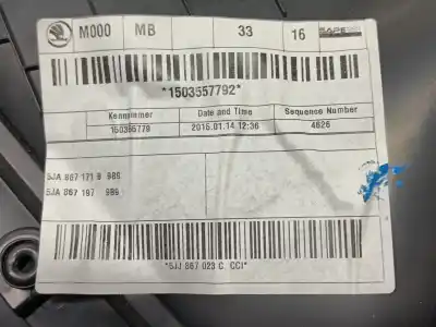 Автозапчастина б/у обкітка задніх лівіх дверей для skoda rapid spaceback (nh1) 1.6 tdi посилання на oem iam 5jh867211  5jj867023c