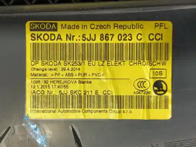 Автозапчастина б/у обкітка задніх лівіх дверей для skoda rapid spaceback (nh1) 1.6 tdi посилання на oem iam 5jh867211  5jj867023c
