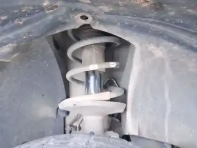 Автозапчастина б/у передній правий амортизатор для dacia duster ambiance 4x2 посилання на oem iam 8200813791d  