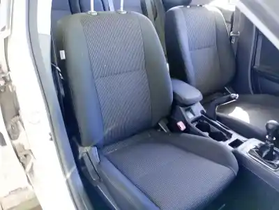 Second-hand car spare part right front seat for mitsubishi lancer viii (cy_a, cz_a) 2.0 di-d (cy8a) oem iam references  Second-hand car spare part right front seat for mitsubishi lancer viii (cy_a, cz_a) 2.0 di-d (cy8a) oem iam references