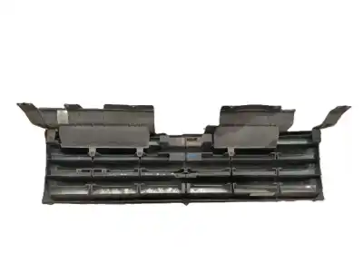 Автозапчасти б/у передняя решетка за mitsubishi montero classic (v2_w, v6_w, v7_w) 2.5 td (v24w) ссылки oem iam mb831059  