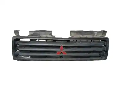 Автозапчасти б/у передняя решетка за mitsubishi montero classic (v2_w, v6_w, v7_w) 2.5 td (v24w) ссылки oem iam mb831059