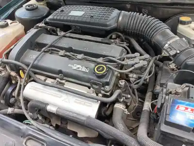 Peça sobressalente para automóvel em segunda mão motor completo por ford mondeo ii (bap) 2.0 i referências oem iam rfk  