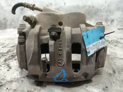 Peça sobressalente para automóvel em segunda mão pinça de travão dianteira esquerda por mercedes-benz vito (w639) basic, combi 111 cdi compacto (639.601) referências oem iam a6394201083