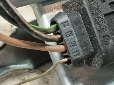 Peça sobressalente para automóvel em segunda mão motor do limpa para brisas por bmw 1 (e87) 120 d referências oem iam 61617192963  6925706