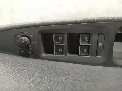 Автозапчастина б/у оббірка передніх дверей ліва для seat leon (5f1) 2.0 tdi посилання на oem iam 5f4867011nvhi 5f4867131 