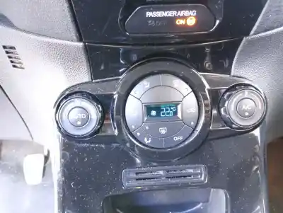 Автозапчастина б/у контроль опалення / кондиціонації для ford fiesta vi (cb1, ccn) 1.0 ecoboost посилання на oem iam 1935902  8a6t18c612